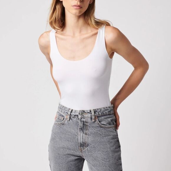 Majestic Filatures Soft Touch‎ V Neck Tank White Size 2 New with tags - Picture 2 of 5